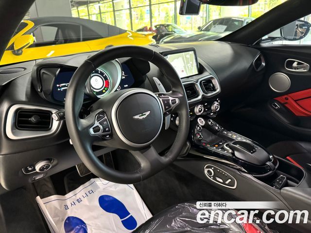 Astonmartin Vantage 4.0 V8 Coupe — пробег 30 400 км — фото 5 из 5