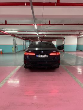 BMW 5-Series 530i xDrive M Sport — пробег 3 034 км — фото 4 из 5