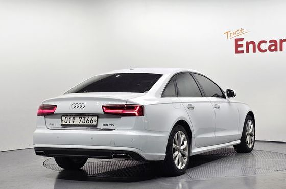Audi A6 35 TDI Premium C7 — пробег 111 508 км — фото 2 из 5