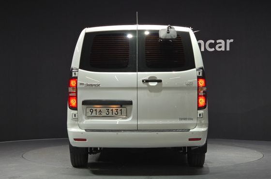 Hyundai Starex Van 5-Seater Modern — пробег 160 025 км — фото 4 из 5