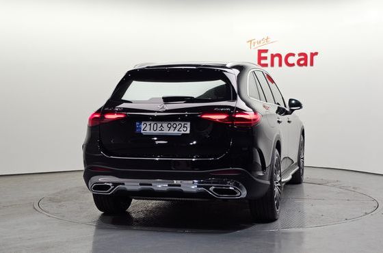 Mercedes-Benz GLC-Class GLC300 4MATIC AMG Line — пробег 23 260 км — фото 4 из 5