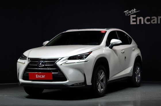 Lexus NX Executive — пробег 142 246 км — фото 1 из 5