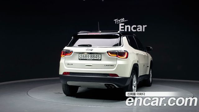Jeep Compass из Кореи Encar