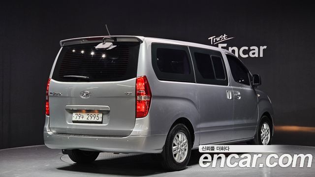 Hyundai Starex из Кореи Encar