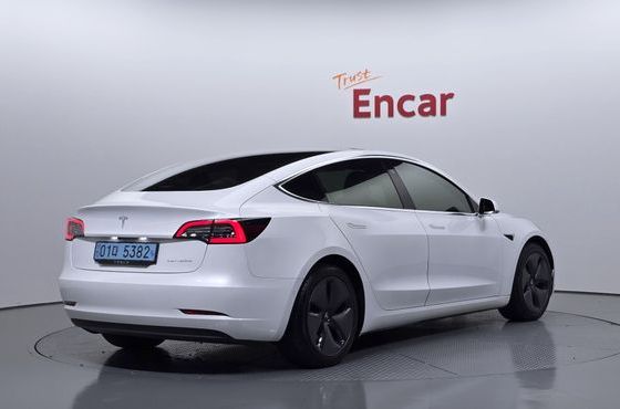 Tesla Model 3 Long Range — пробег 62 532 км — фото 2 из 5