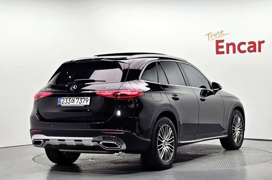Mercedes-Benz GLC-Class GLC 300 4MATIC Avantgarde — пробег 16 381 км — фото 2 из 5