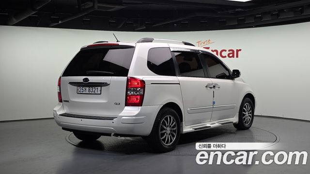 Kia Carnival New Carnival GLX Standard — пробег 166 532 км — фото 2 из 5
