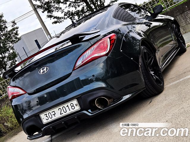 Hyundai Genesis 200 Turbo R — пробег 179 807 км — фото 2 из 5