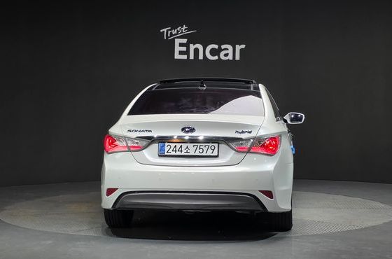 Hyundai Sonata 2.0 Royal — пробег 93 560 км — фото 4 из 5