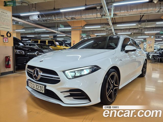 Mercedes-Benz A-Class AMG A35 4MATIC Sedan — пробег 56 800 км — фото 1 из 5