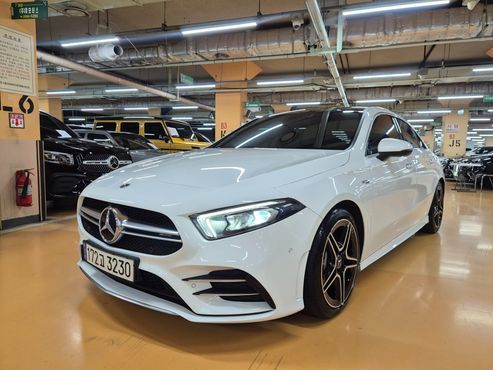 Mercedes-Benz A-Class AMG A35 4MATIC Sedan — пробег 56 800 км — фото 1 из 5