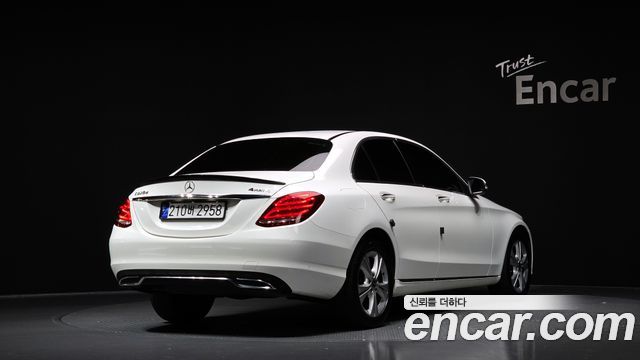 Mercedes-Benz C-Class из Кореи Encar