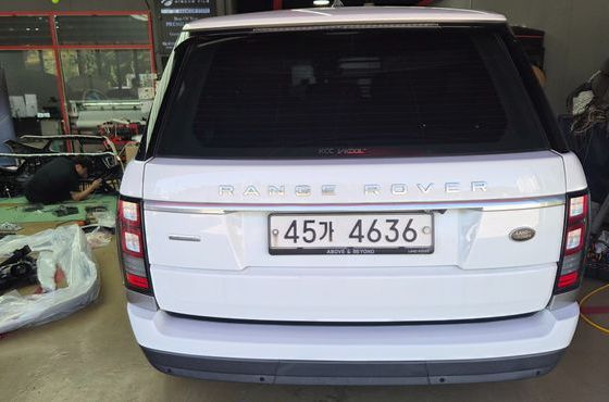 Land Rover Range Rover 4.4 SDV8 AB DIESEL — пробег 169 914 км — фото 4 из 5