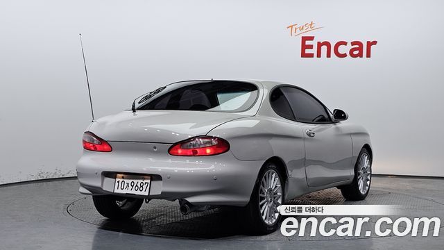 Hyundai Tiburon 2.0 TGX — пробег 257 464 км — фото 2 из 5