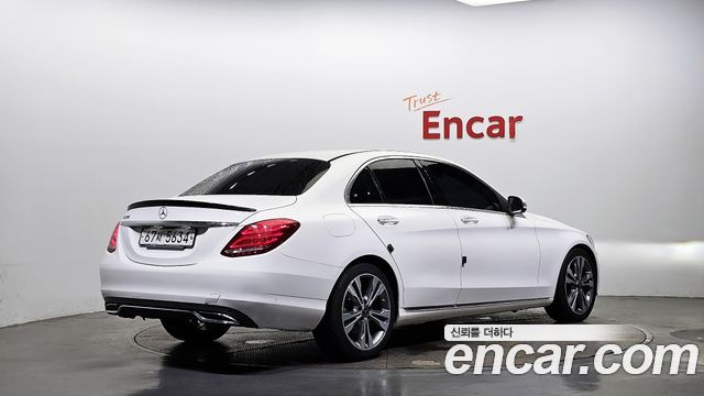 Mercedes-Benz C-Class из Кореи Encar
