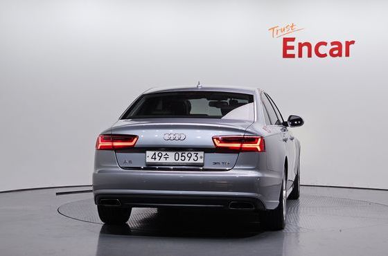 Audi A6 35 TDI Premium C7 — пробег 142 486 км — фото 4 из 5