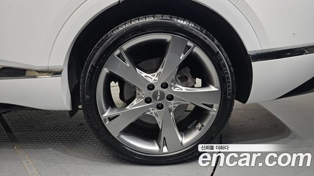 Genesis GV80 из Кореи Encar