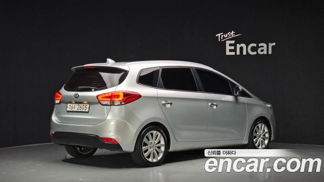 Kia Carens из Кореи Encar