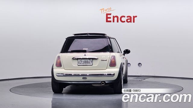 Mini Cooper из Кореи Encar