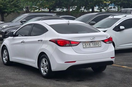 Hyundai AVANTE 1.6 GDi Smart Standard — пробег 83 596 км — фото 4 из 5