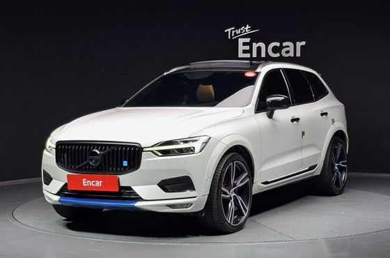 Volvo XC60 T6 Inscription — пробег 128 040 км — фото 1 из 5