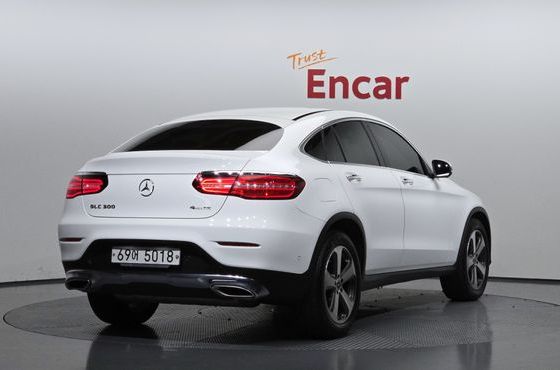 Mercedes-Benz GLC-Class GCL300 4MATIC Coupe — пробег 53 420 км — фото 2 из 5