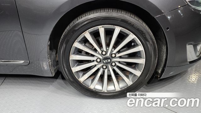 Kia K7 из Кореи Encar