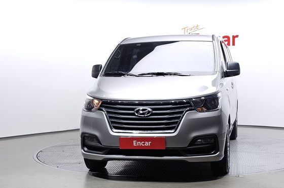 Hyundai Starex Van 5-Seater Modern — пробег 140 617 км — фото 3 из 5