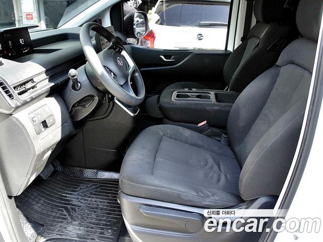Hyundai Staria из Кореи Encar