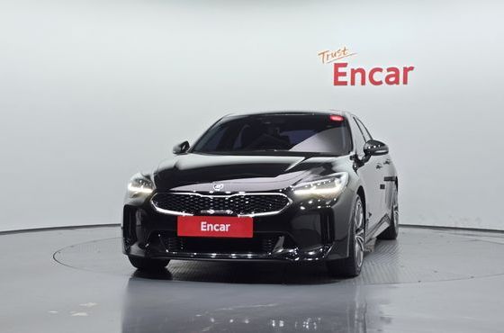 Kia Stinger 2.0 Turbo AWD Prime — пробег 117 056 км — фото 3 из 5