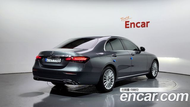 Mercedes-Benz E-Class из Кореи Encar