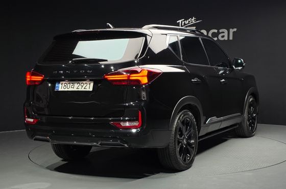 Ssangyong Rexton Diesel 2.2 4WD The Black — пробег 45 245 км — фото 2 из 5