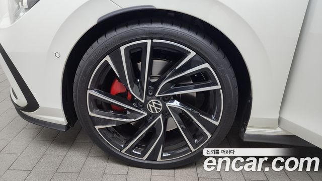Volkswagen Golf из Кореи Encar