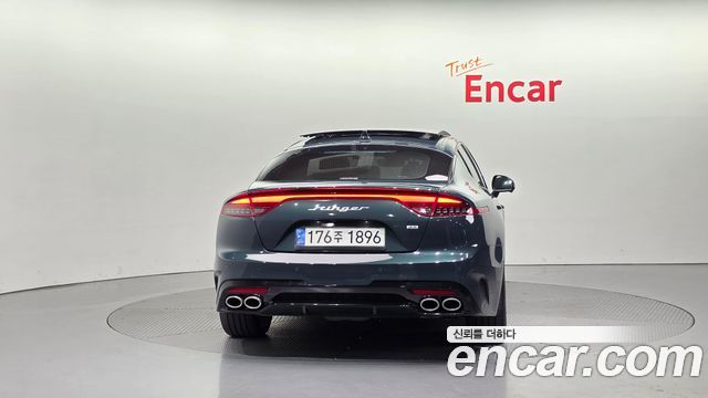 Kia Stinger 2.5 AWD Masters — пробег 28 600 км — фото 4 из 5