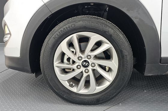 Hyundai Tucson Diesel 1.7 2WD Style — пробег 93 048 км — фото 5 из 5