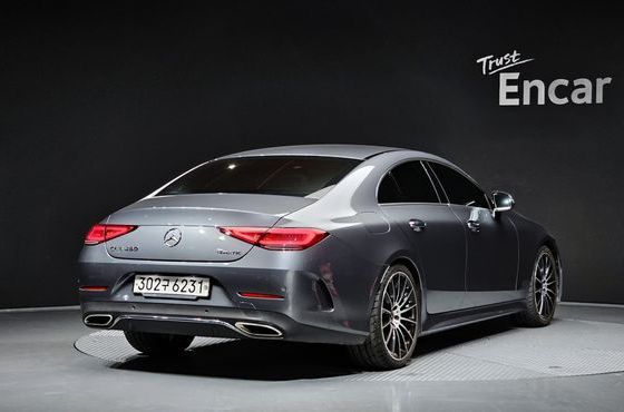 Mercedes-Benz CLS-Class CLS450 4MATIC AMG Line — пробег 67 671 км — фото 2 из 5