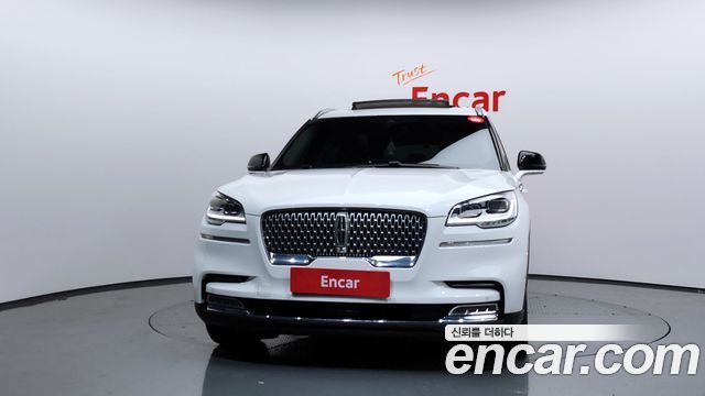 Lincoln Aviator 3.0 Reserve  AWD — пробег 59 860 км — фото 3 из 5