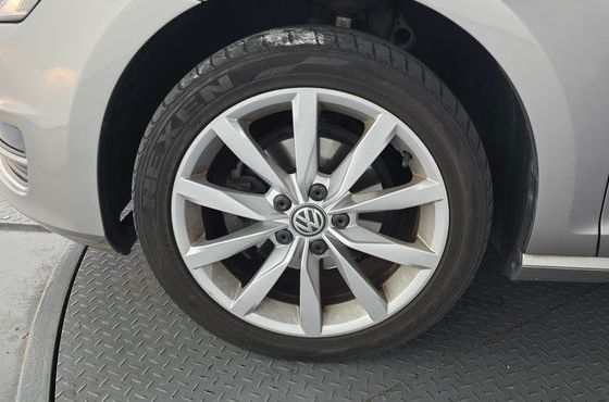 Volkswagen Golf 1.6 TDI — пробег 107 016 км — фото 5 из 5