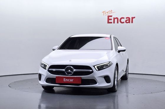 Mercedes-Benz A-Class A220 Sedan — пробег 57 955 км — фото 3 из 5