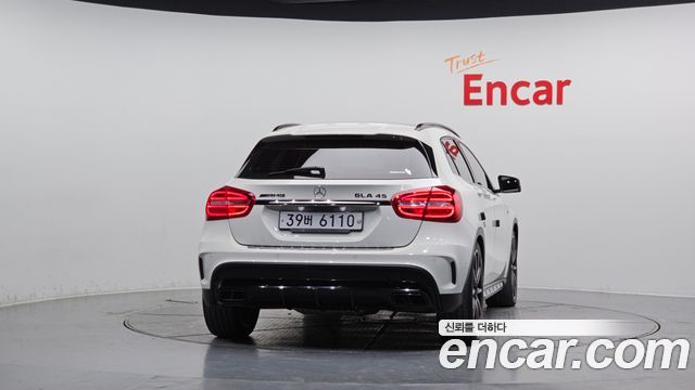 Mercedes-Benz GLA-Class из Кореи Encar