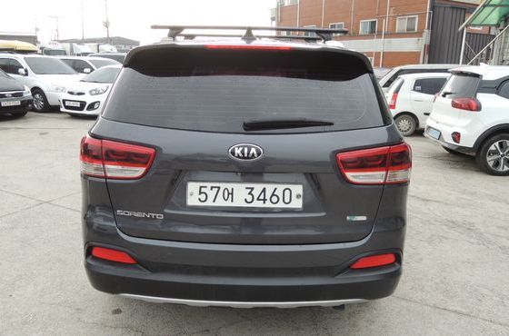Kia Sorento Diesel 2.0 2WD Prestige — пробег 194 341 км — фото 5 из 5