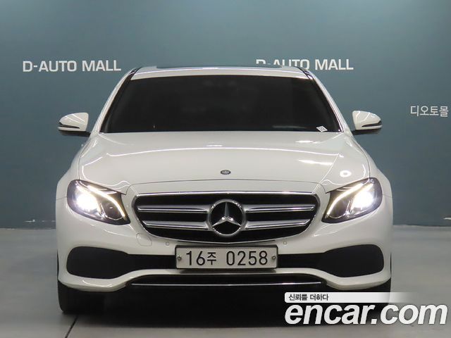 Mercedes-Benz E-Class из Кореи Encar