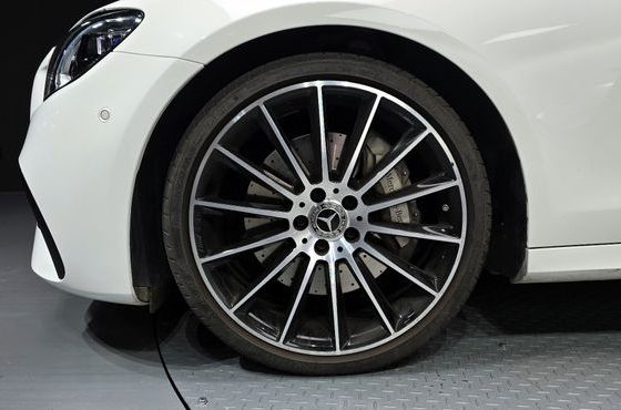 Mercedes-Benz E-Class E350 4MATIC AMG Line — пробег 15 034 км — фото 5 из 5