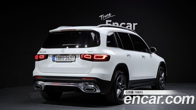 Mercedes-Benz GLB-Class из Кореи Encar