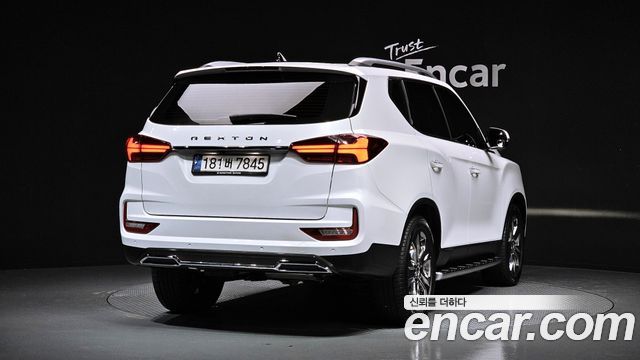 Ssangyong Rexton из Кореи Encar