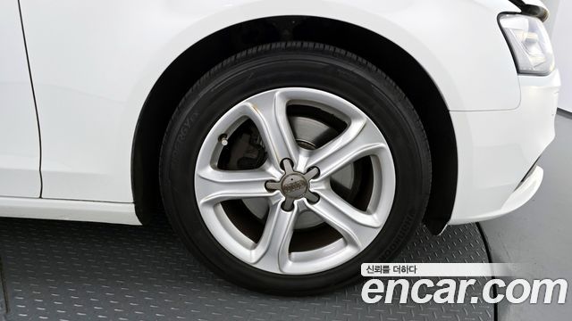 Audi A4 из Кореи Encar