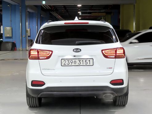 Kia Sorento Gasoline 2.0 Turbo 2WD Master Special — пробег 98 000 км — фото 3 из 5