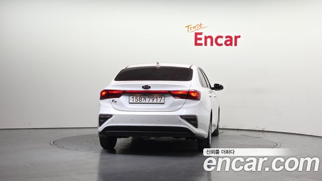 Kia K3 из Кореи Encar
