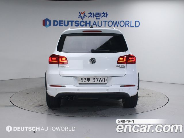 Volkswagen Tiguan 2.0 TDI R-Line 5N — пробег 150 218 км — фото 4 из 5