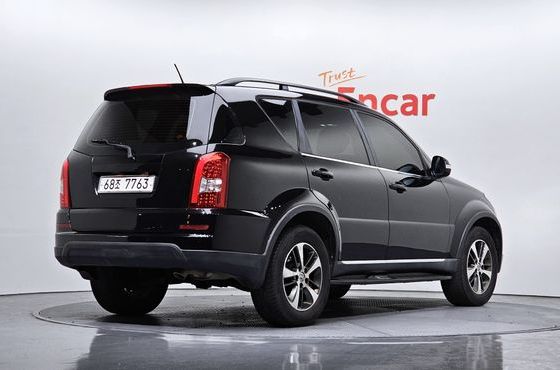 Ssangyong Rexton 2.2 4WD RX7 Luxury — пробег 173 544 км — фото 2 из 5
